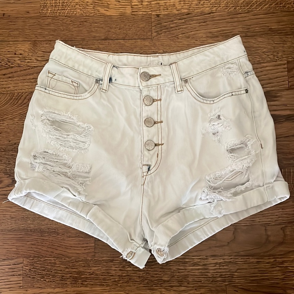 High rise distressed light mom jean short